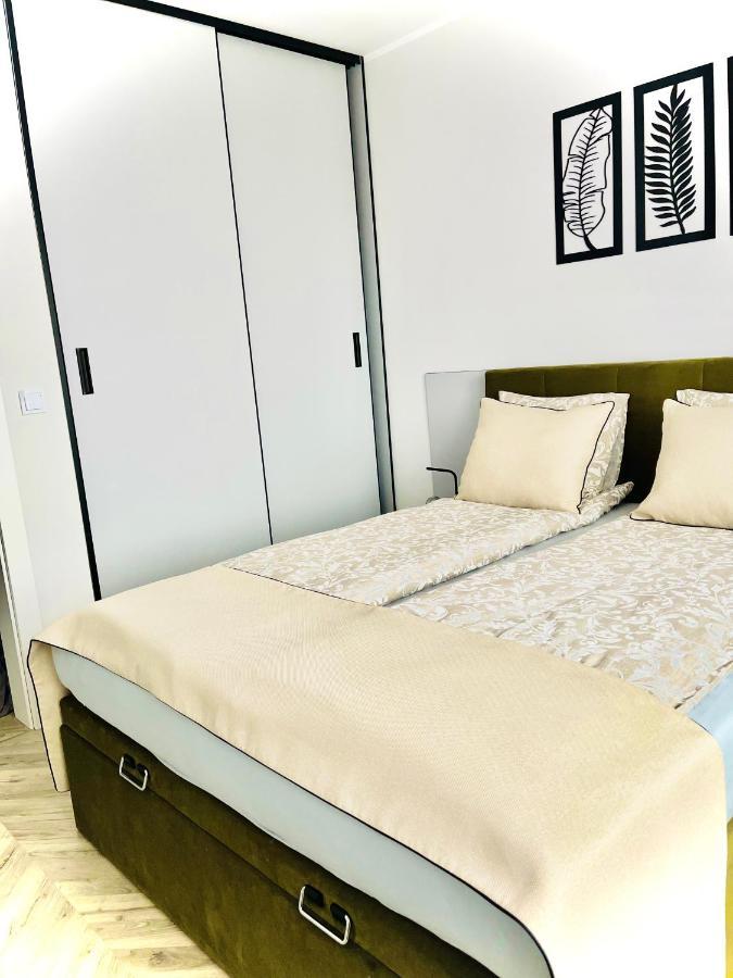 Apartcentrum-Charlotte -Parking-Air Conditioning Boleslawiec  Esterno foto